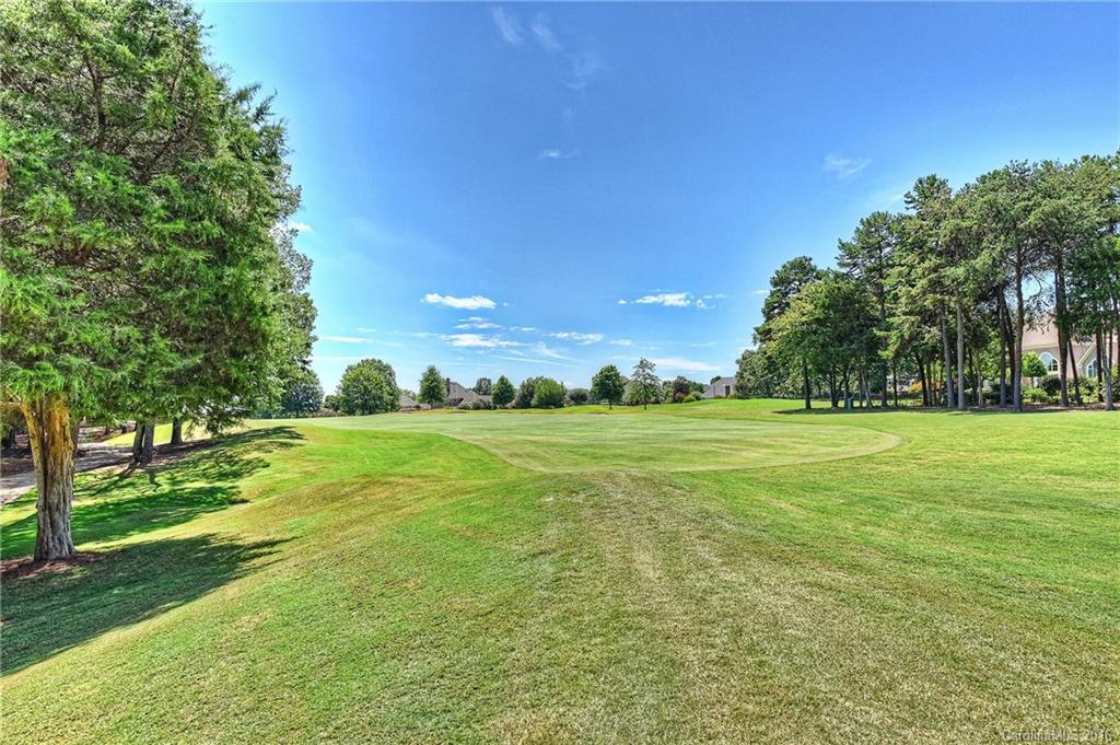 The Peninsula - Residential