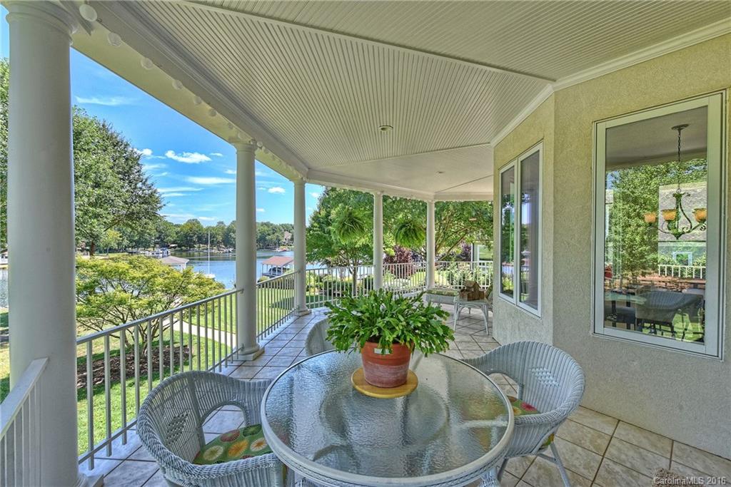 The Peninsula - Residential