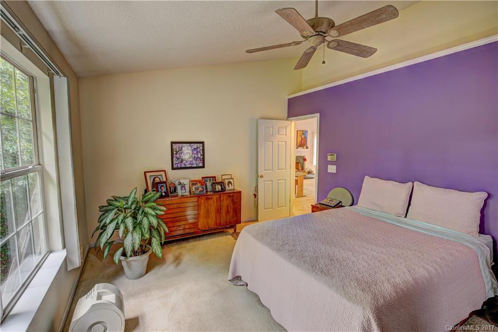 Hubbard Woods - Residential