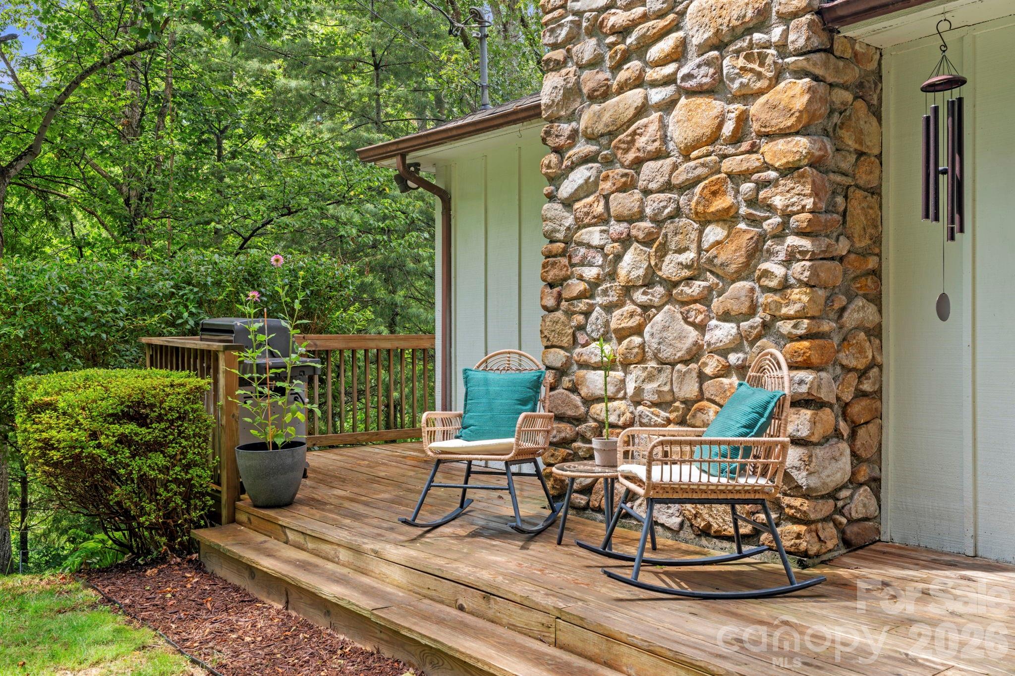 39 Spooks Branch Extension