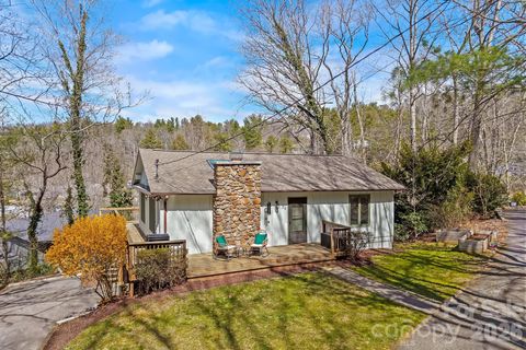 Photo of 39 Spooks Branch Extension, Asheville, NC 28804 (MLS # 4358882)