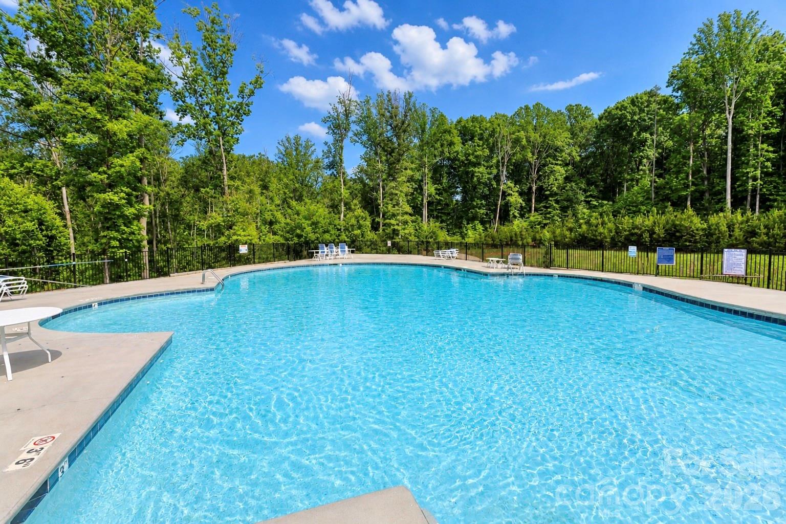 LakeWalk - Residential