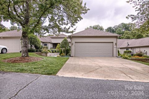 A home in Hendersonville