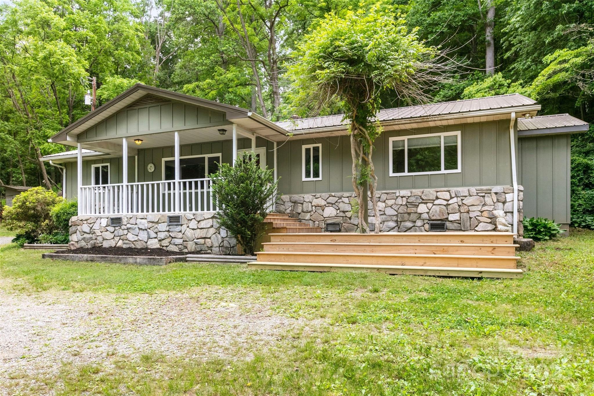 155 Old Starnes Cove Road