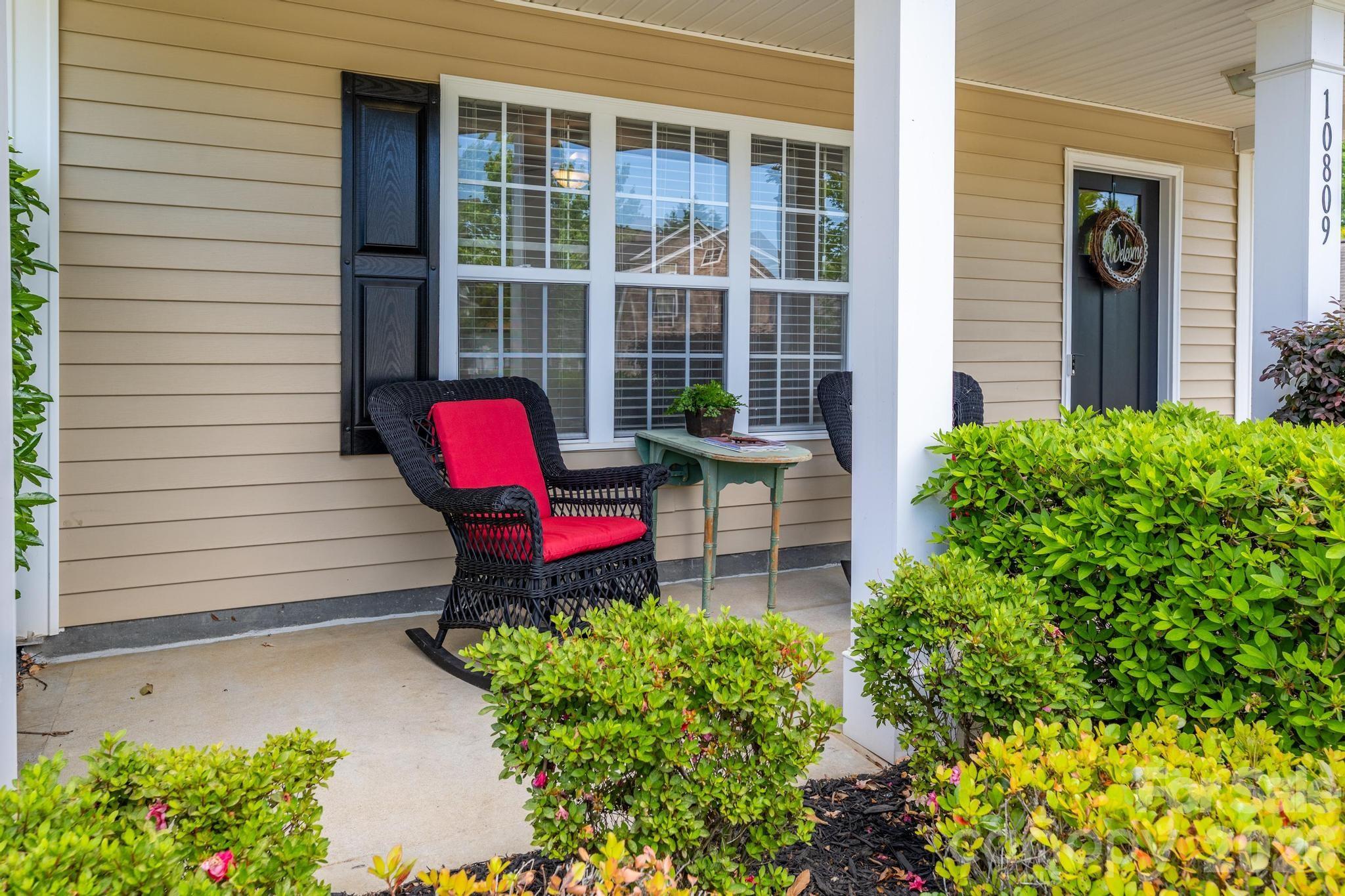 10809 Traders Court