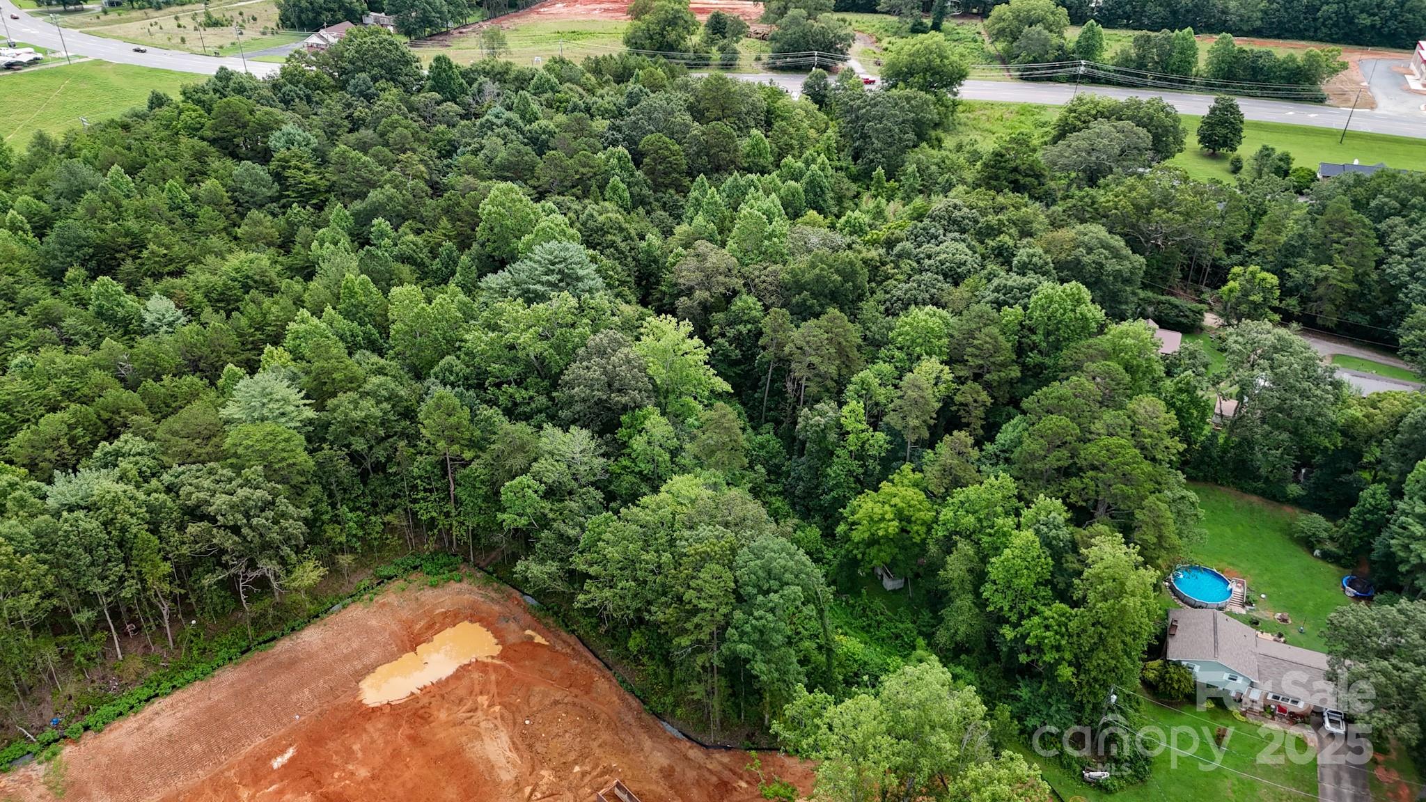 3387 Springs Road NE