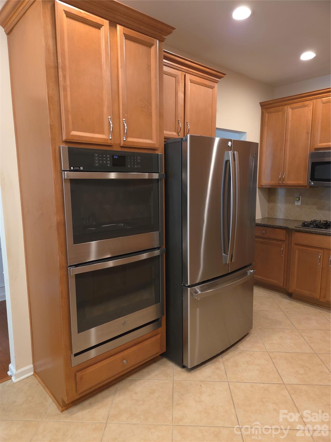 1046 Silver Gull Drive