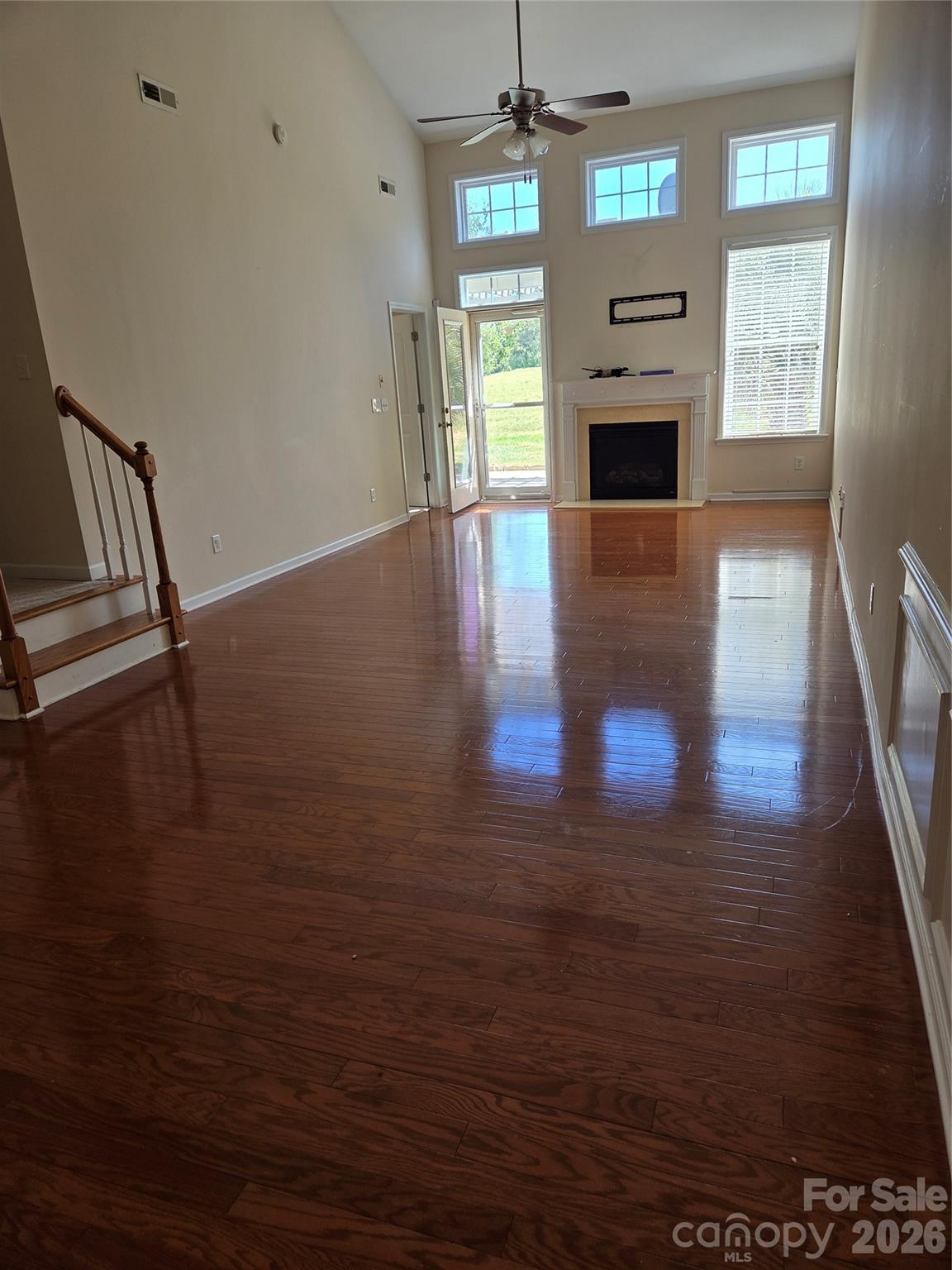 Lake Shore - Residential