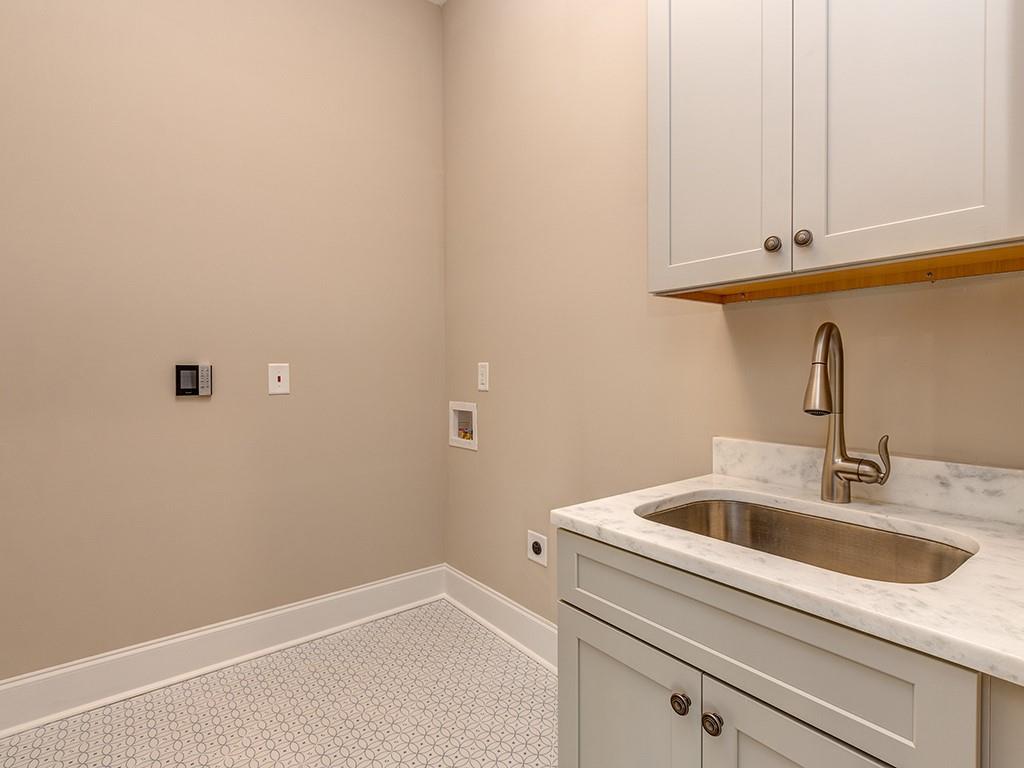 The Retreat At Sunset Ridge - Residential