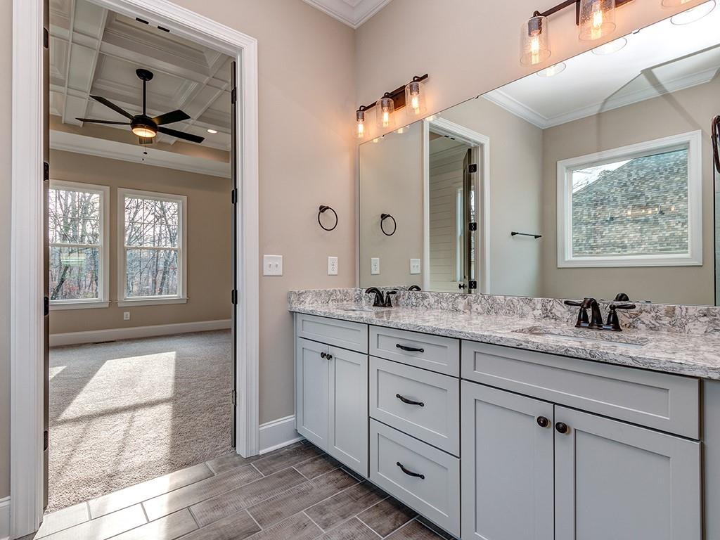 The Retreat At Sunset Ridge - Residential