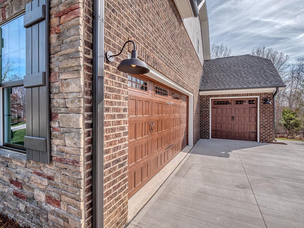 The Retreat At Sunset Ridge - Residential