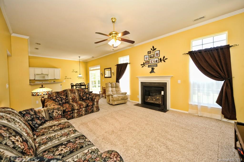 KNIGHTSBRIDGE - Residential