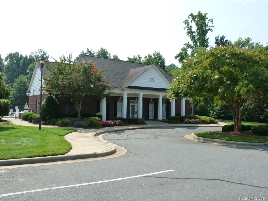 KNIGHTSBRIDGE - Residential