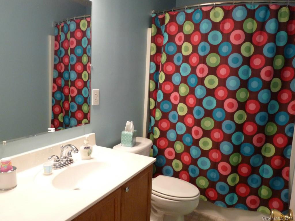 KNIGHTSBRIDGE - Residential