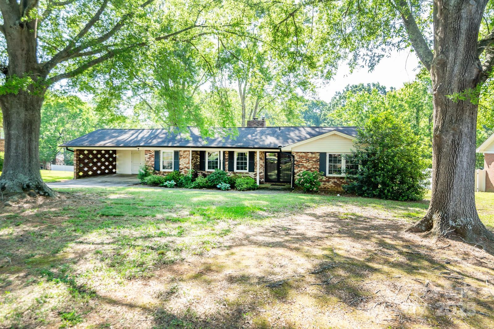 1211 Starlight Drive