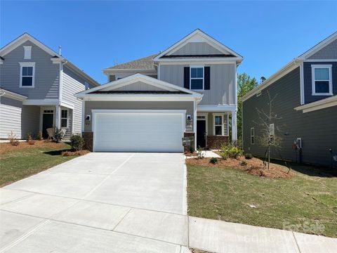 Photo of 14057 Lake Home Lane, Charlotte, NC 28278 (MLS # 4251612)