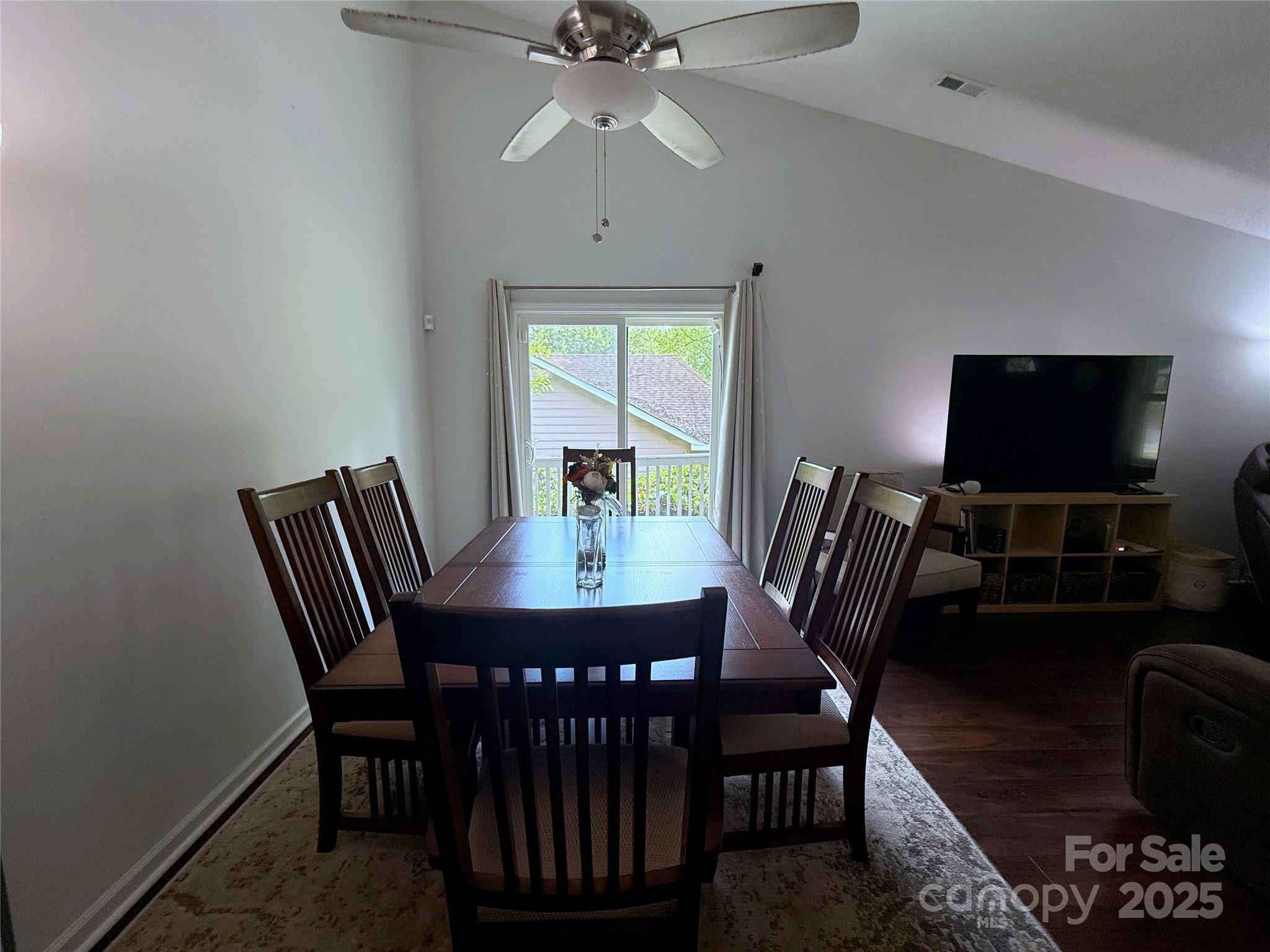 6007 Crosswood Court