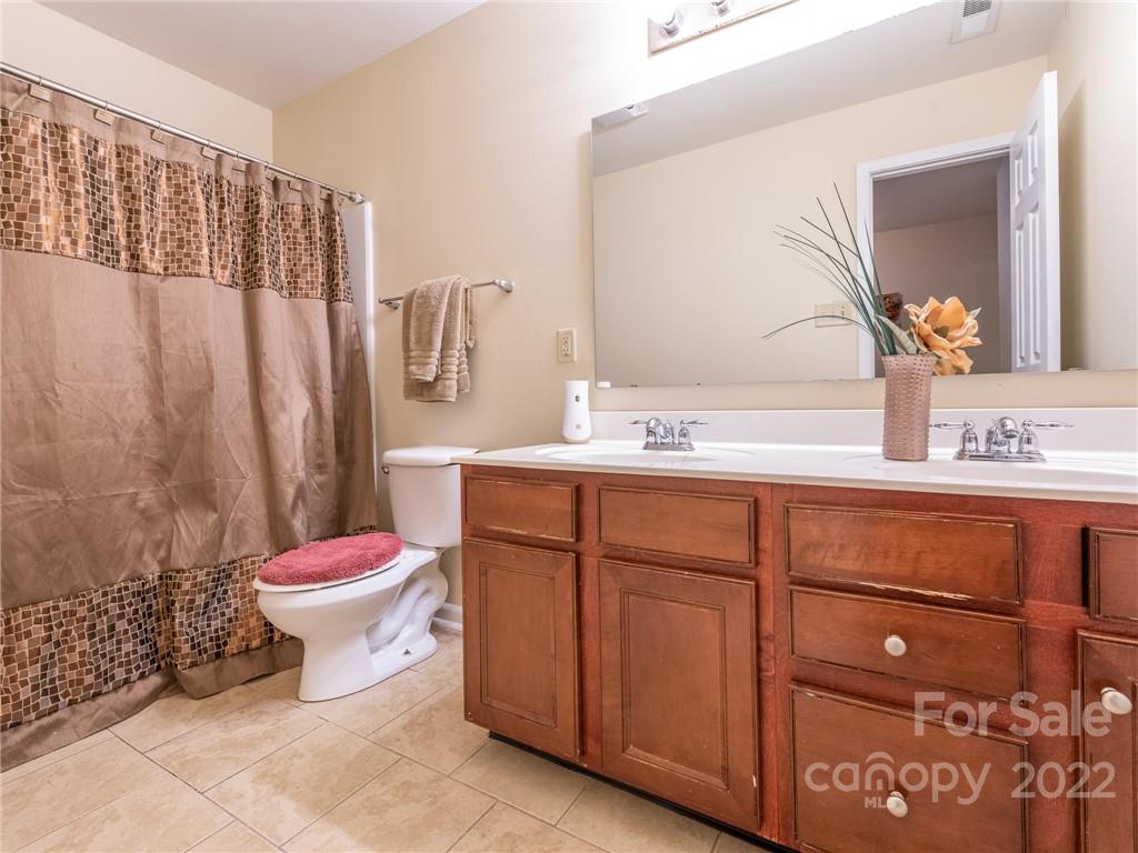 Clover Meadows - Residential