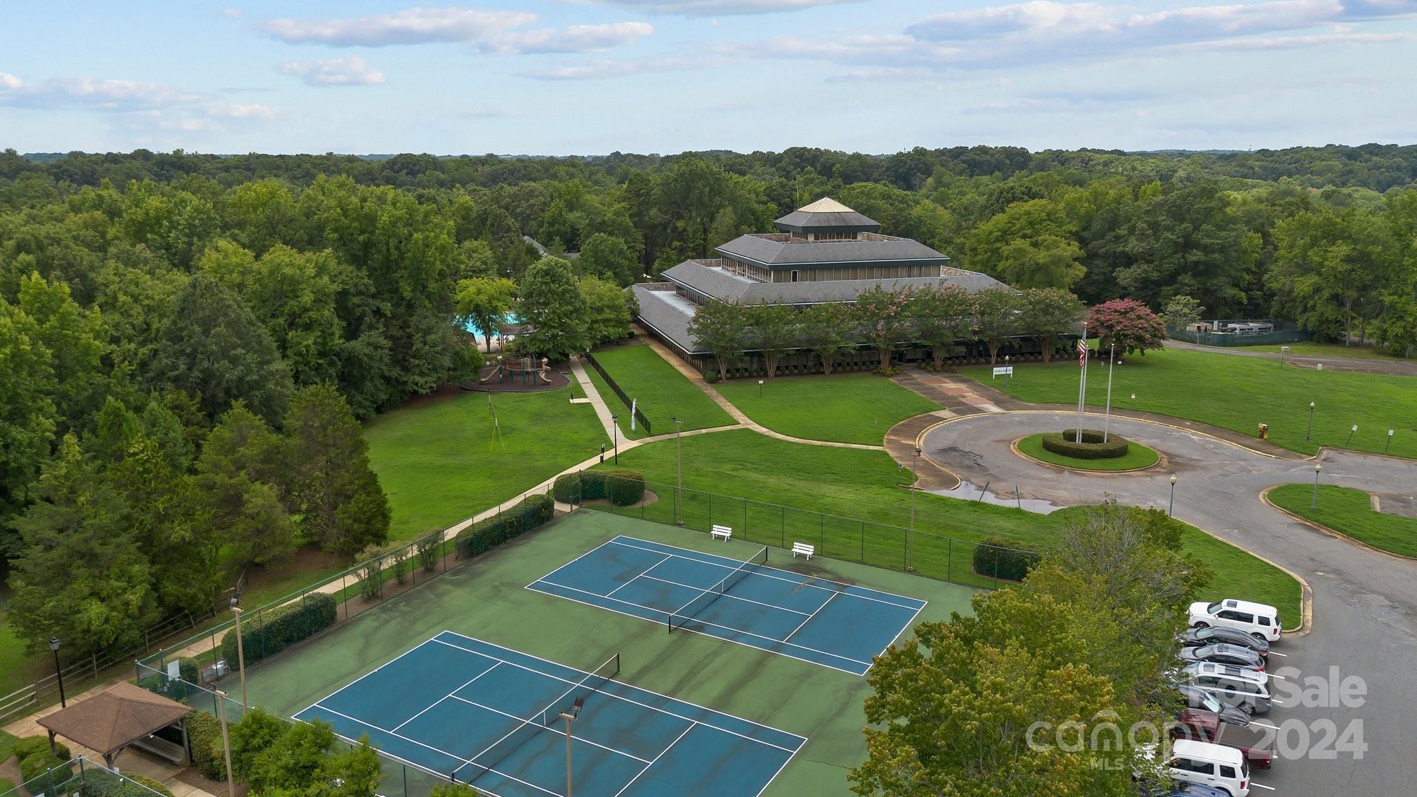 Regent Park - Residential