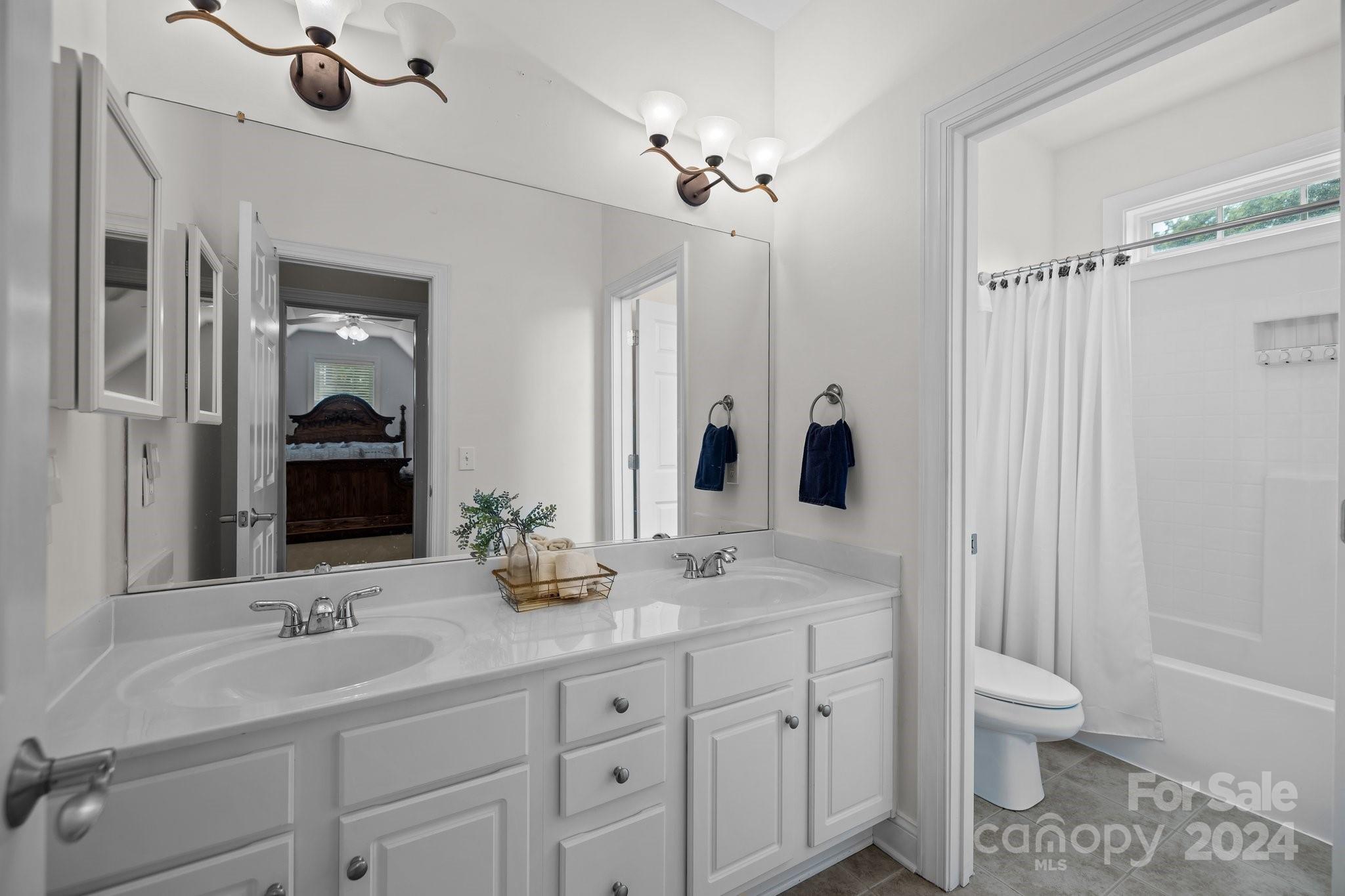 Regent Park - Residential