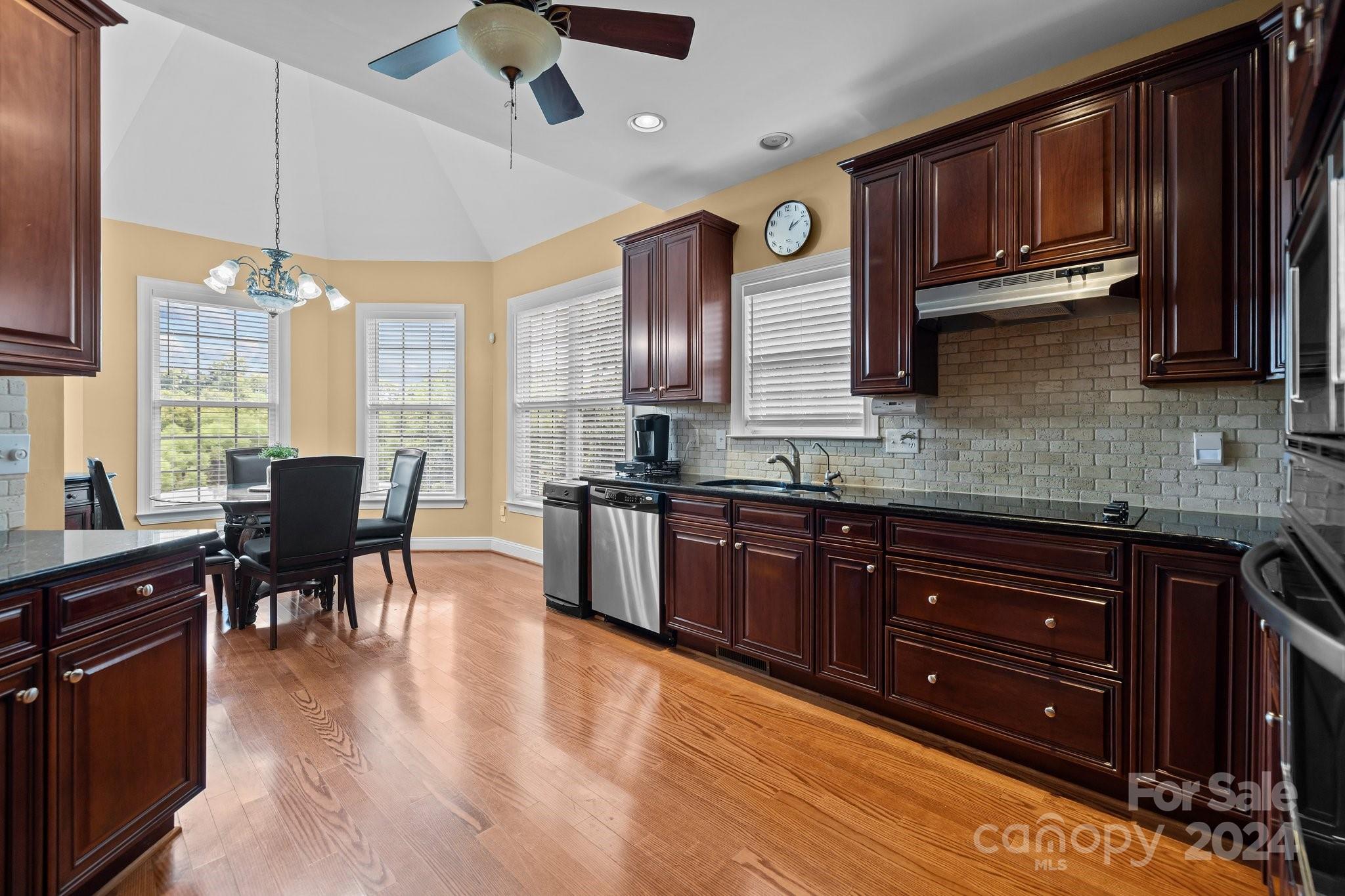 Regent Park - Residential