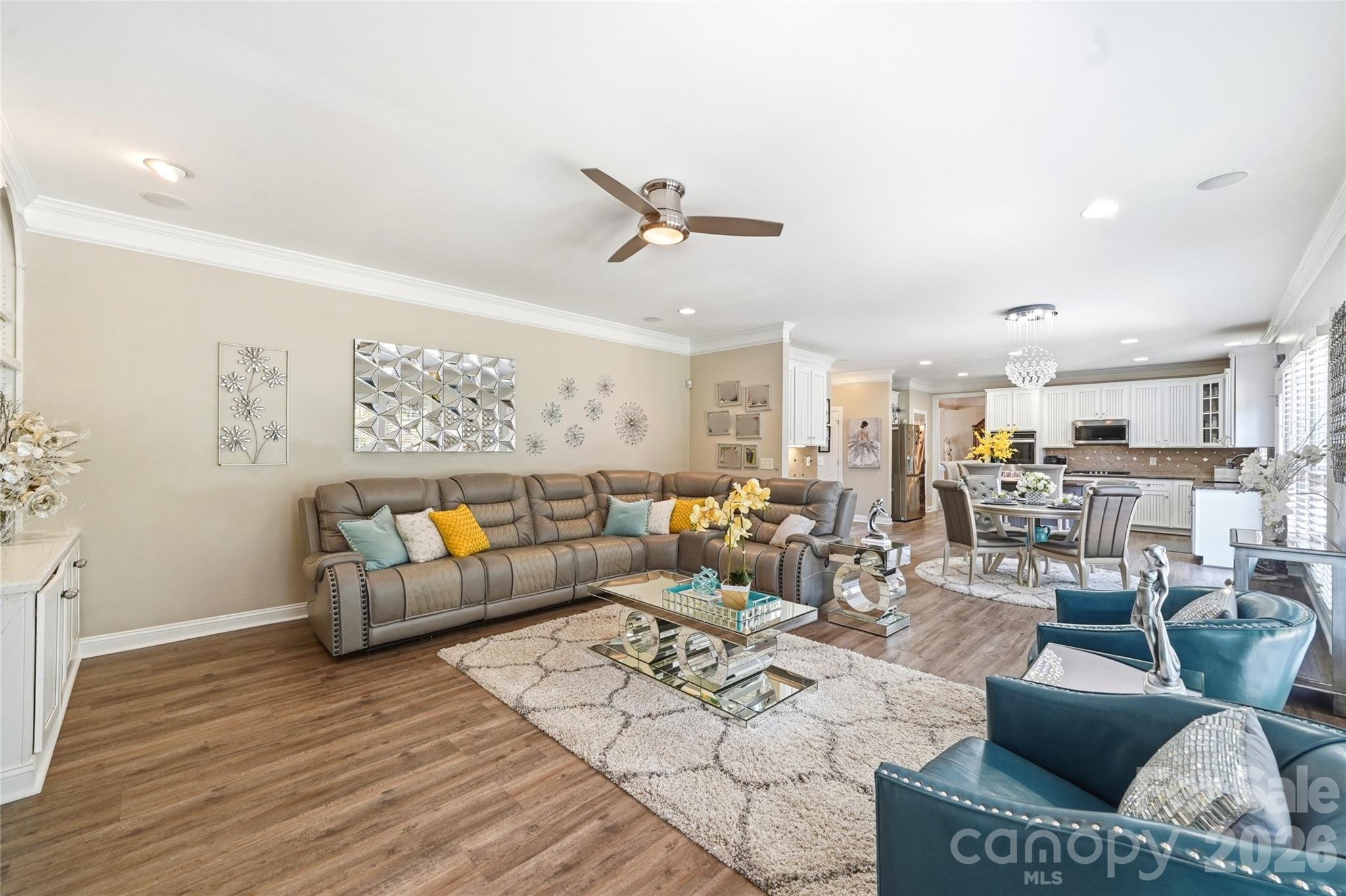 The Glen At Wesley Oaks - Residential