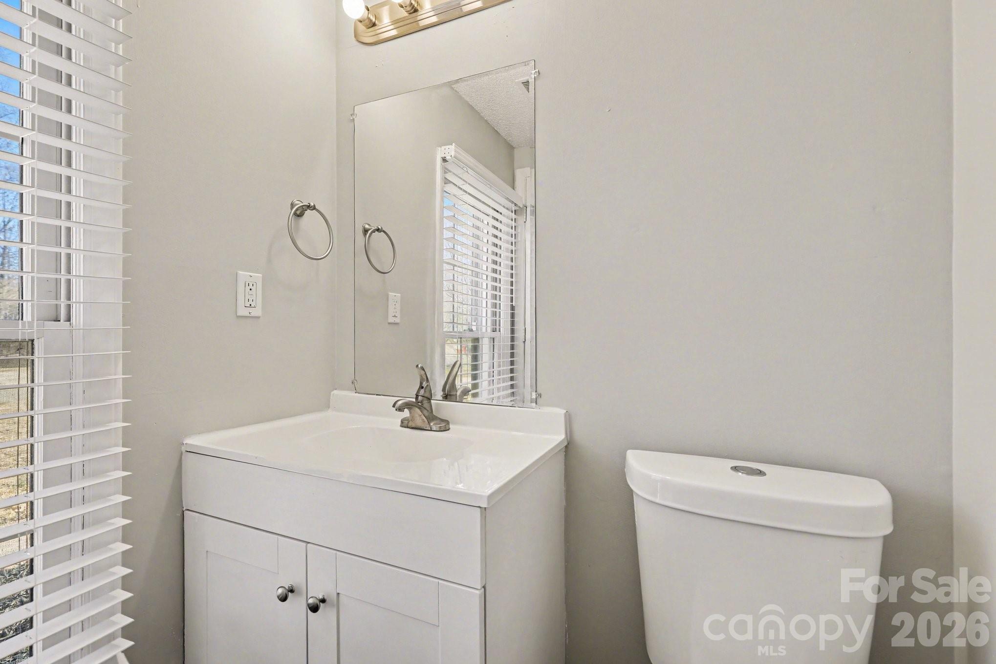 Mcalpine Woods - Residential