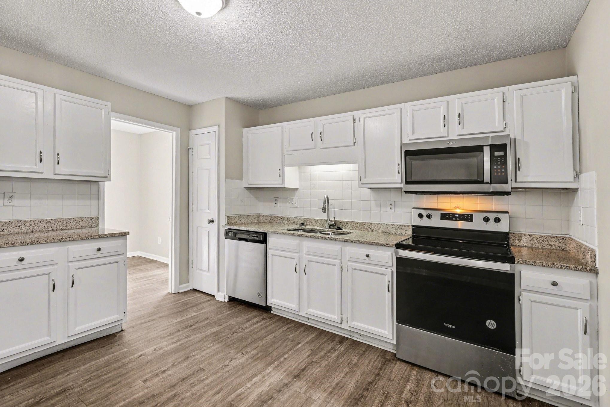 Mcalpine Woods - Residential