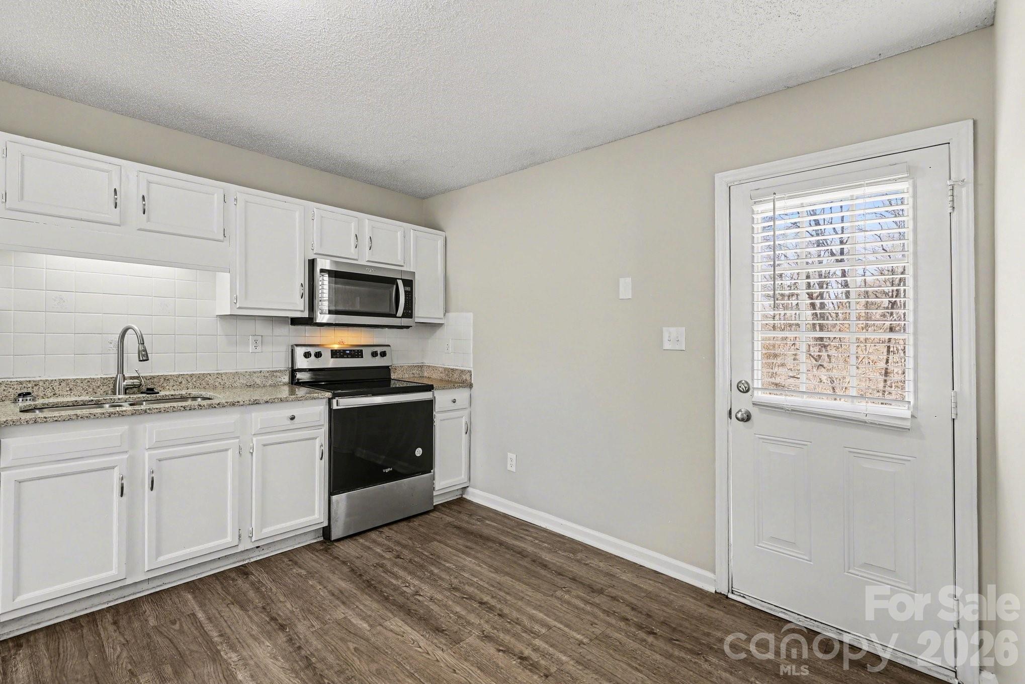 Mcalpine Woods - Residential