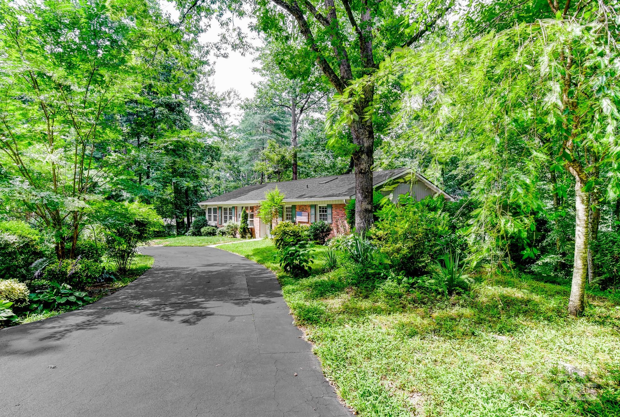 171 Surry Lane