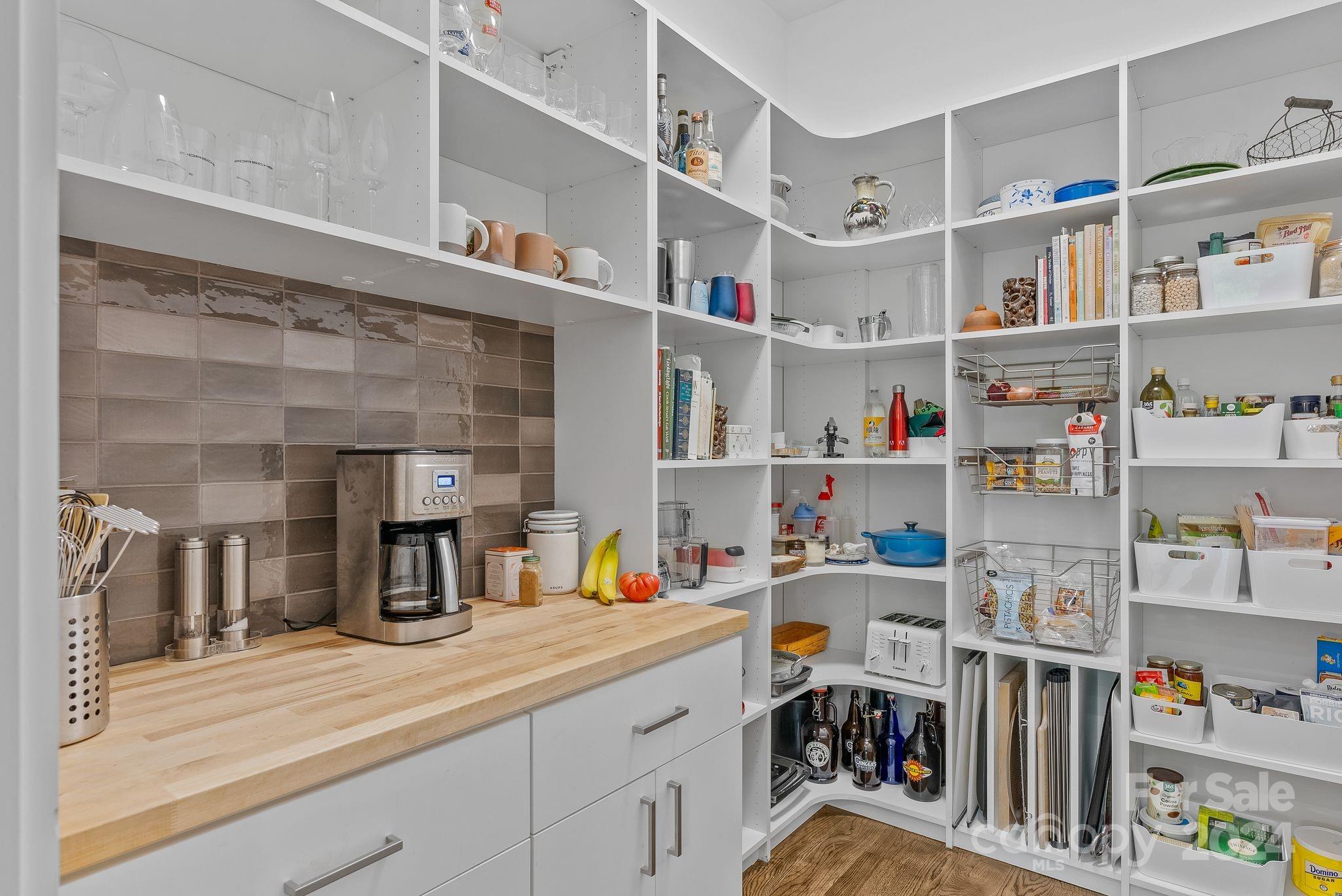 Sherwood Heights - Residential