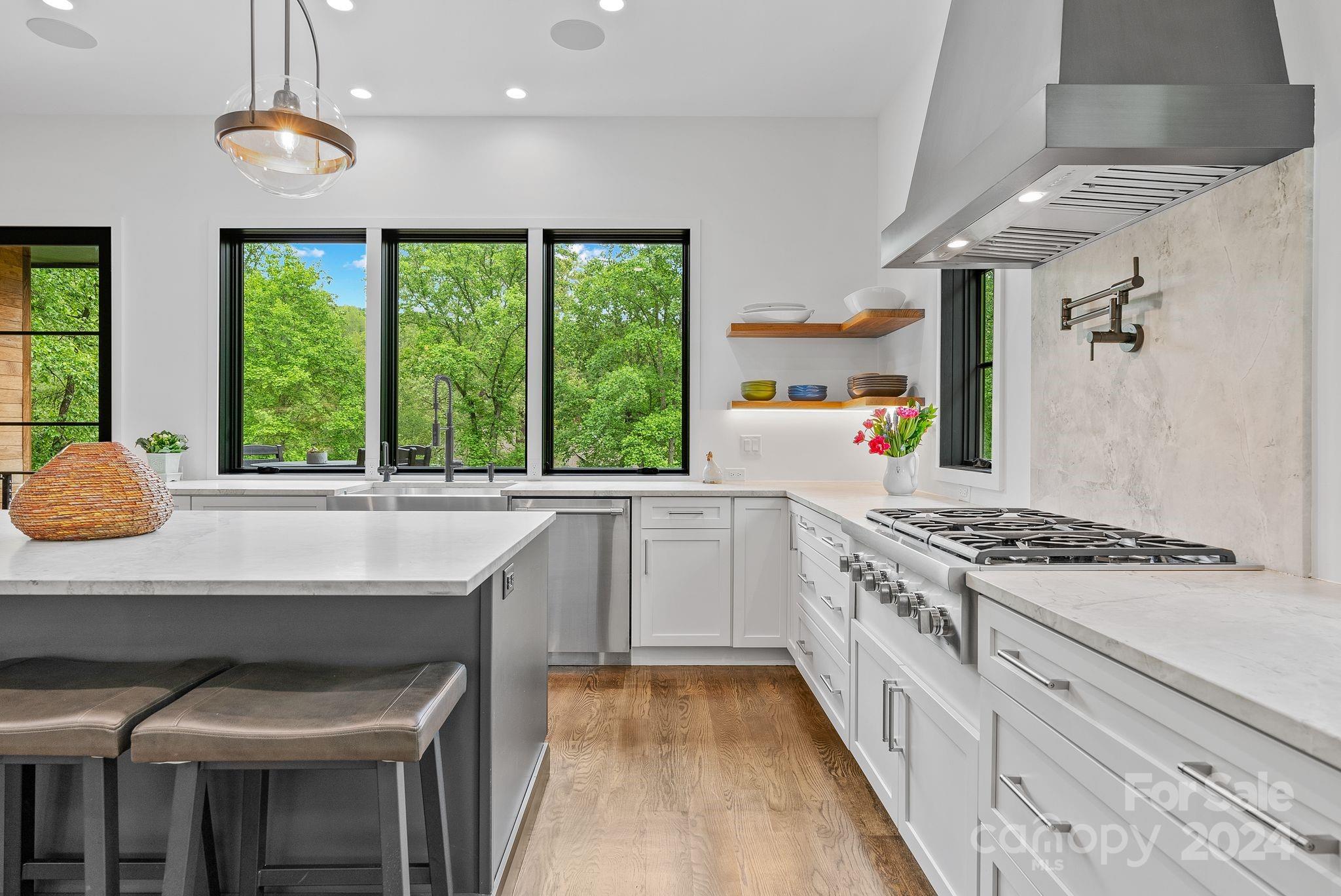 Sherwood Heights - Residential