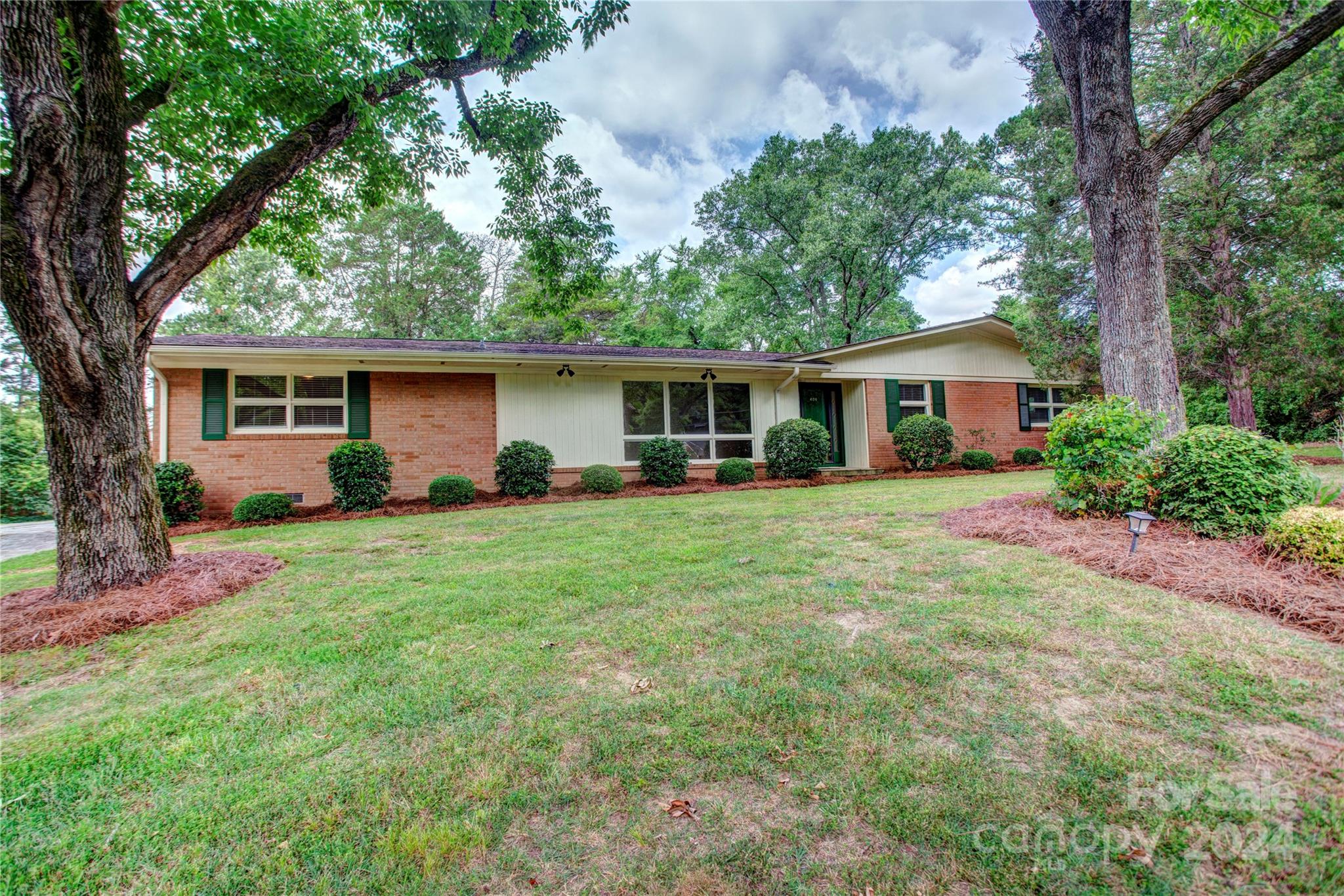 Dellwood - Residential