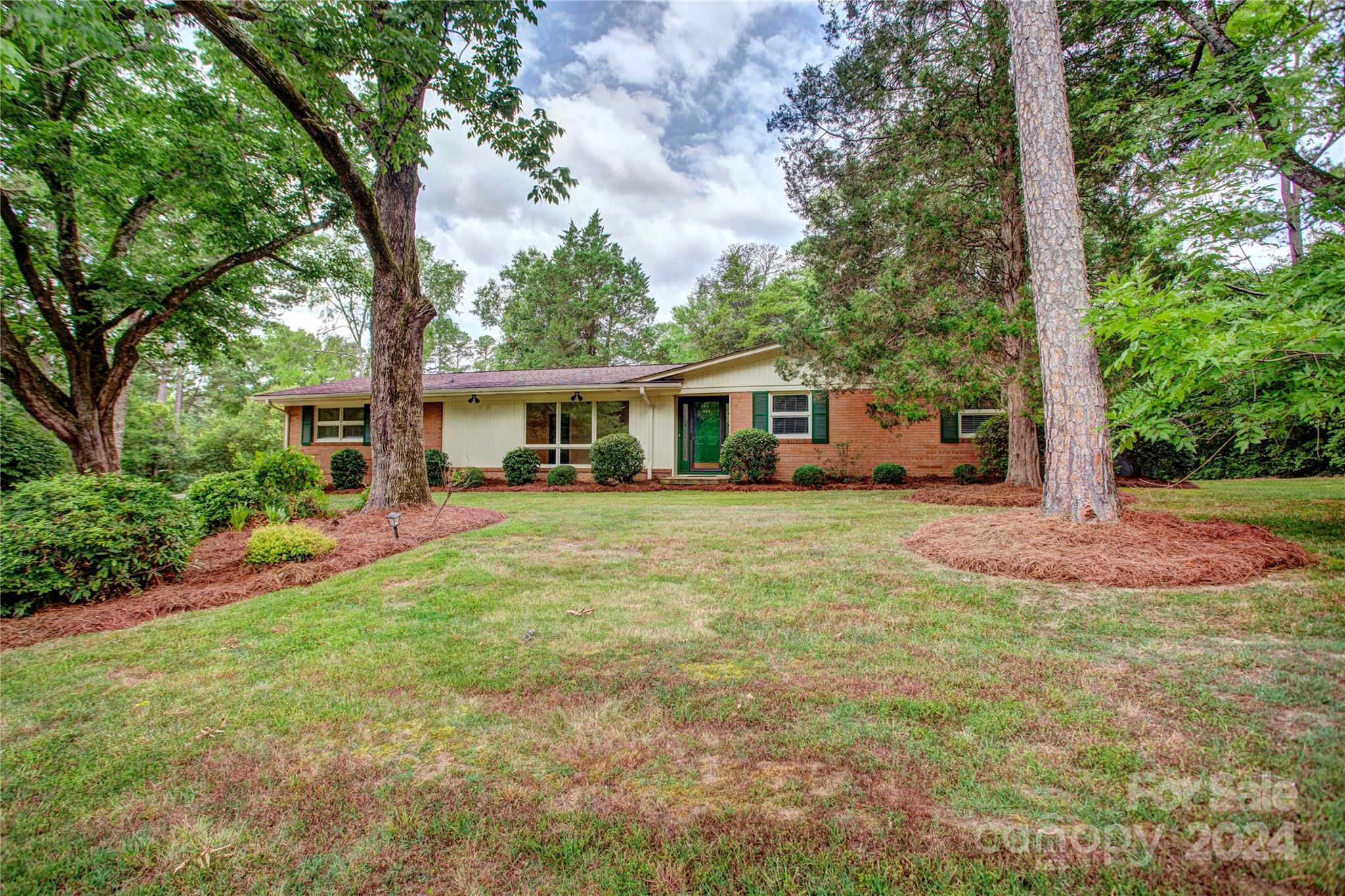 Dellwood - Residential