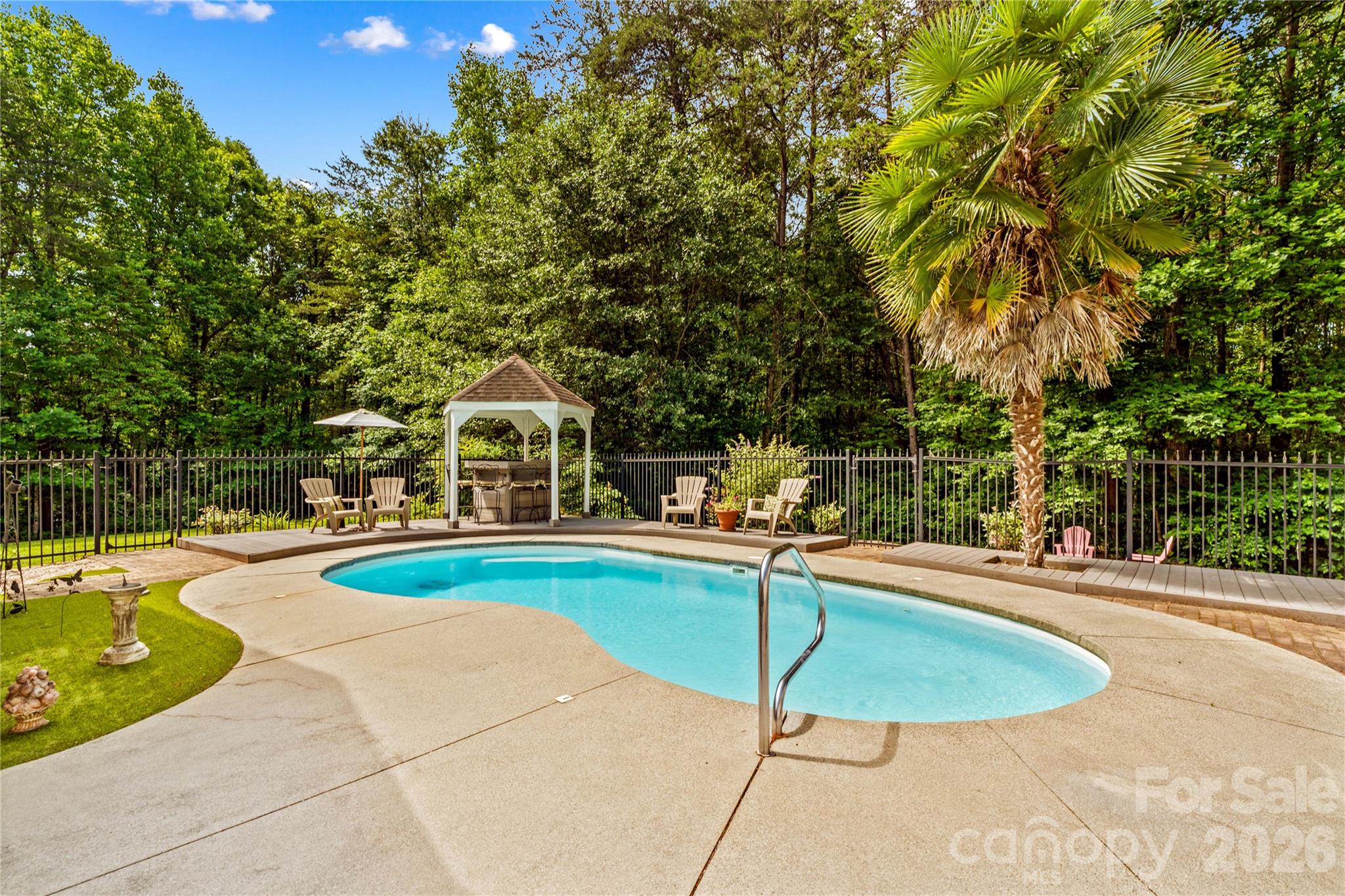 1629 Parkside Drive