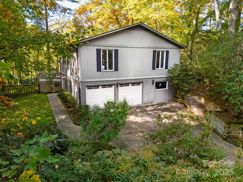 109 Rocky Hill Overlook Road