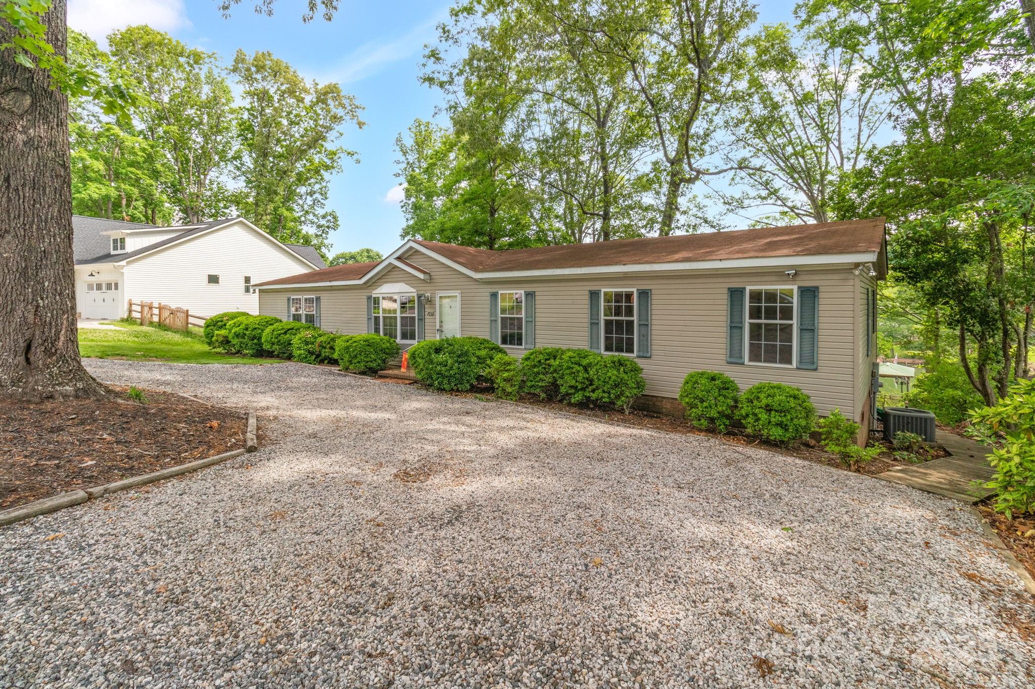 7232 Executive Circle