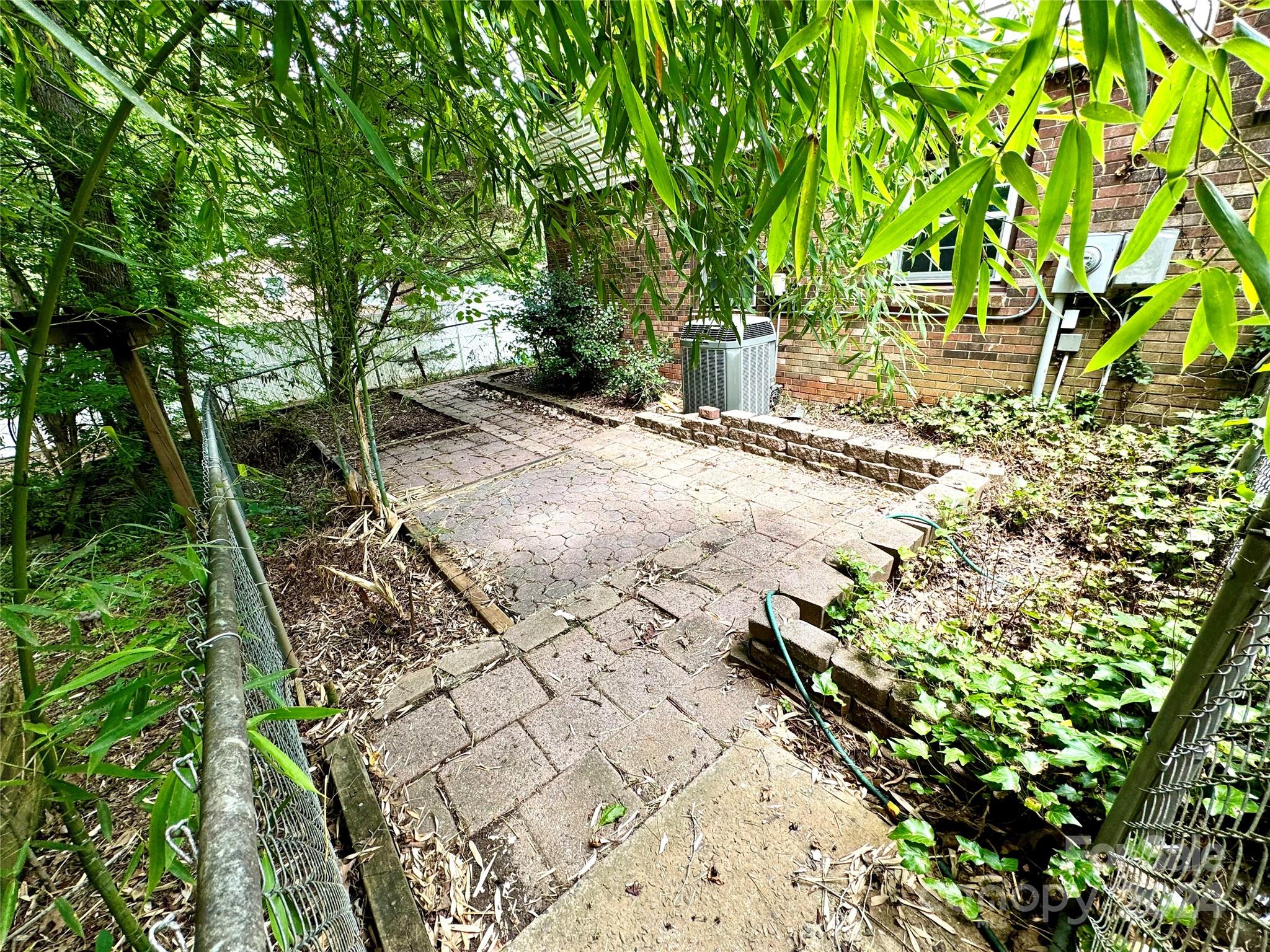 Autumn Chase - Residential