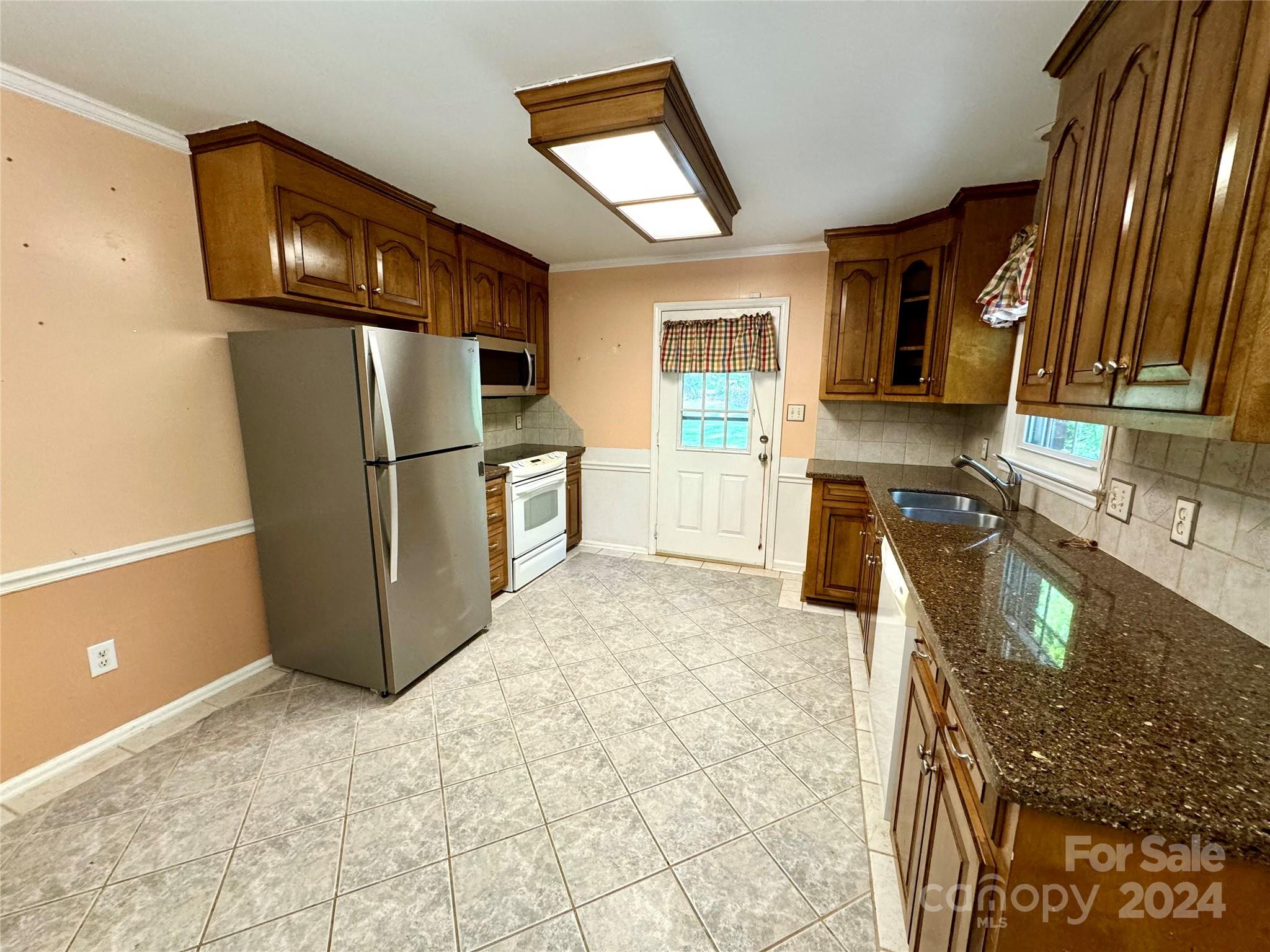 Autumn Chase - Residential