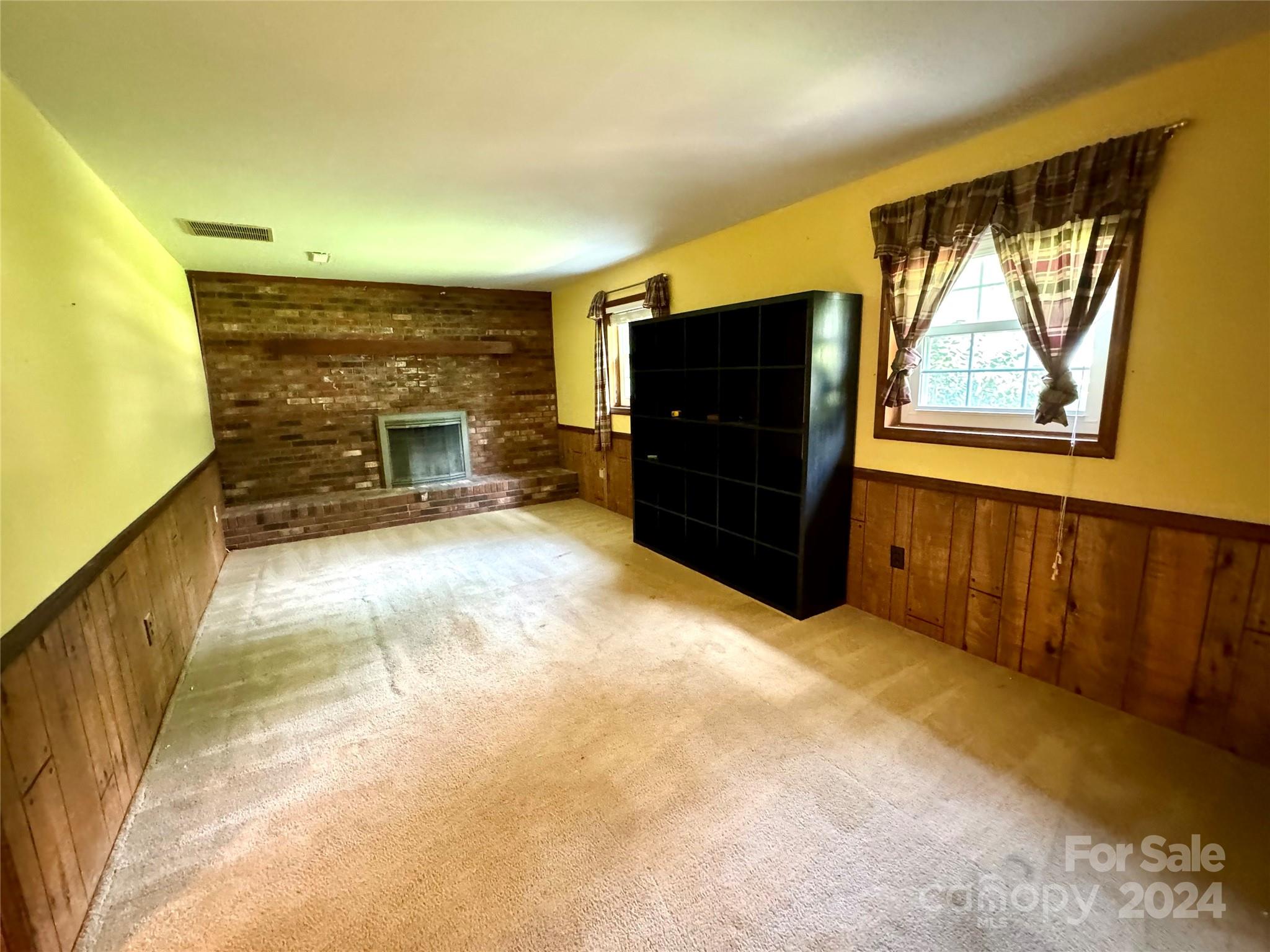 Autumn Chase - Residential