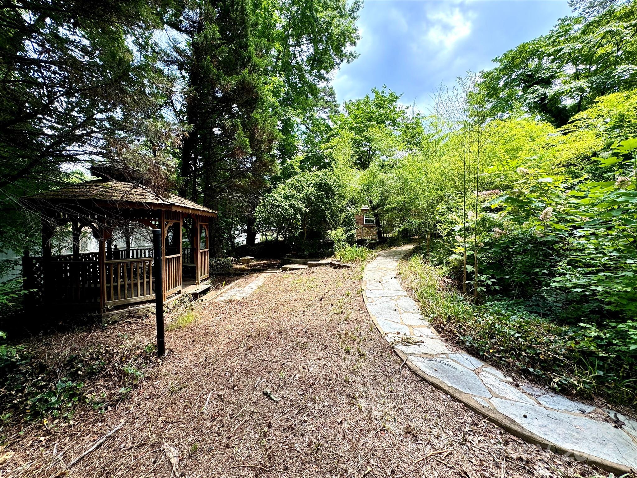 Autumn Chase - Residential