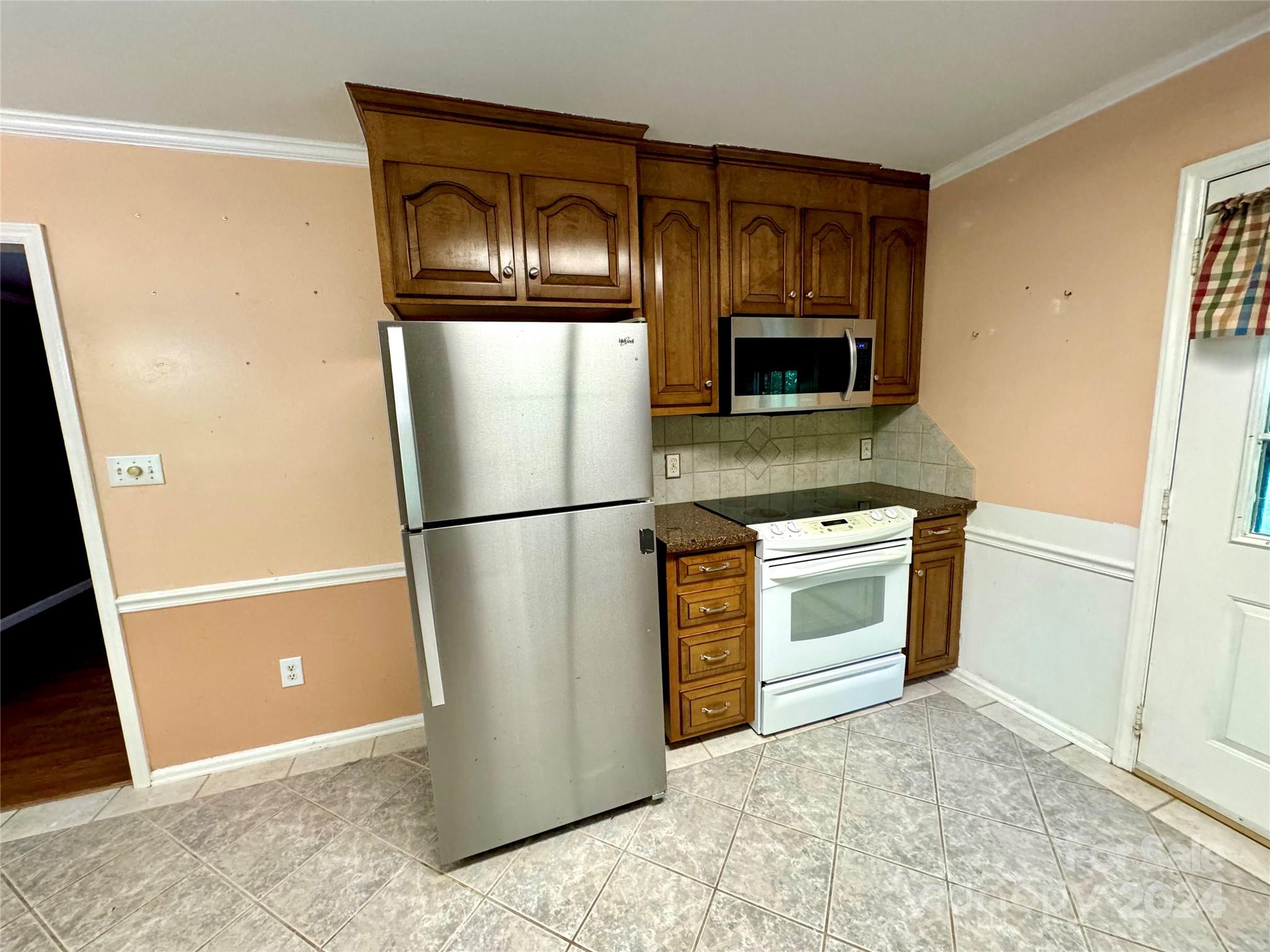 Autumn Chase - Residential