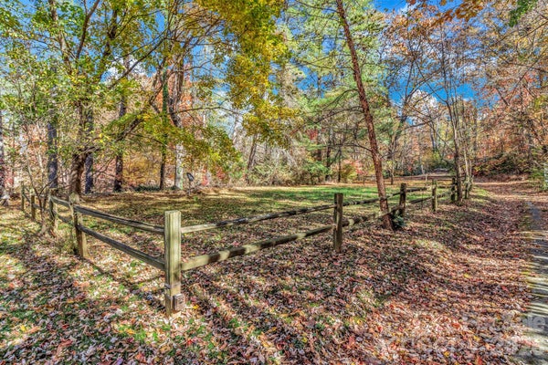 LEISURE MOUNTAIN RD, ASHEVILLE, NC 28804 - Image cefe4b16dec9f410e6613a3ff9fa8ab0/1056864270