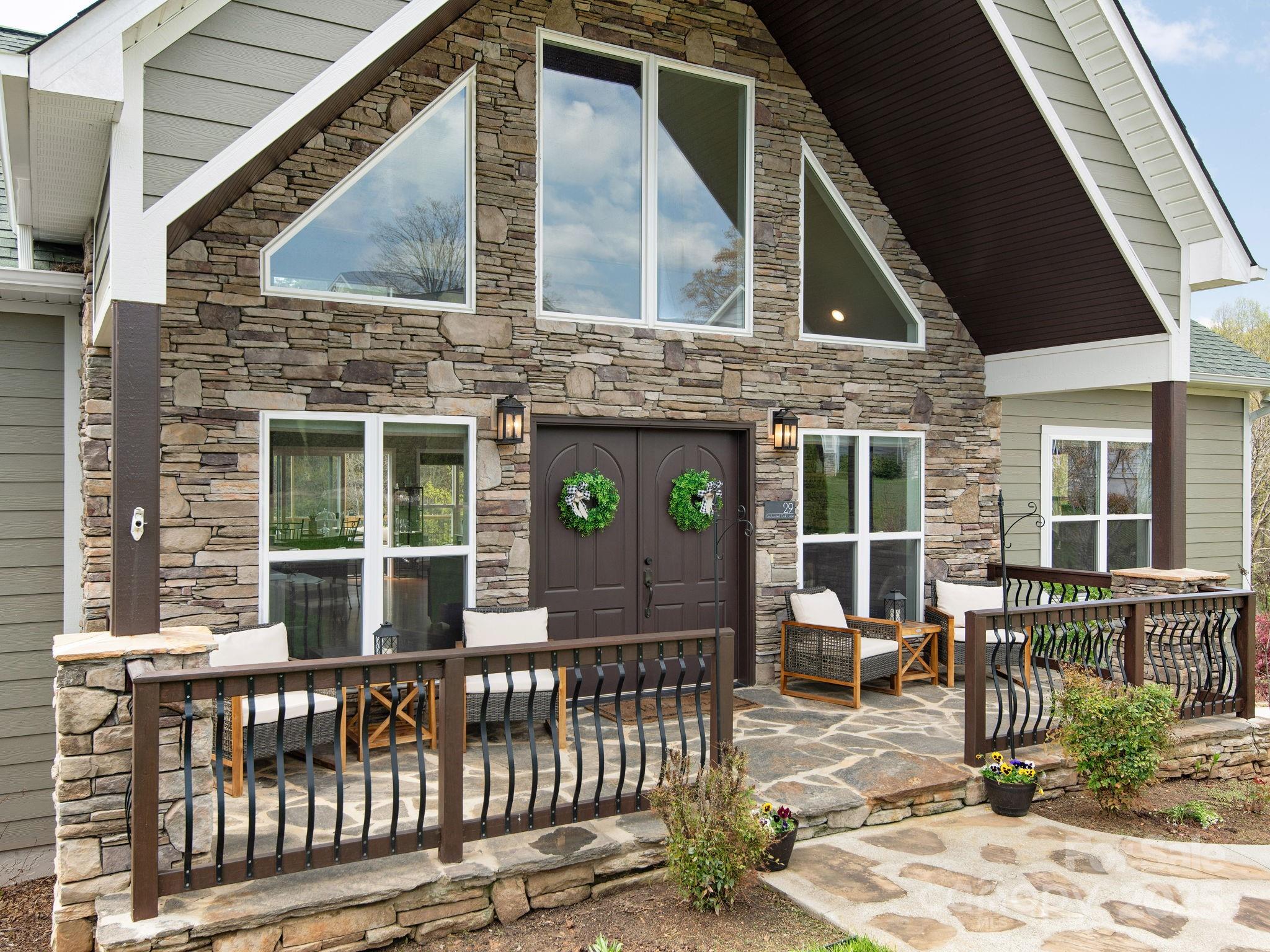 29 Enchanted Oak Lane