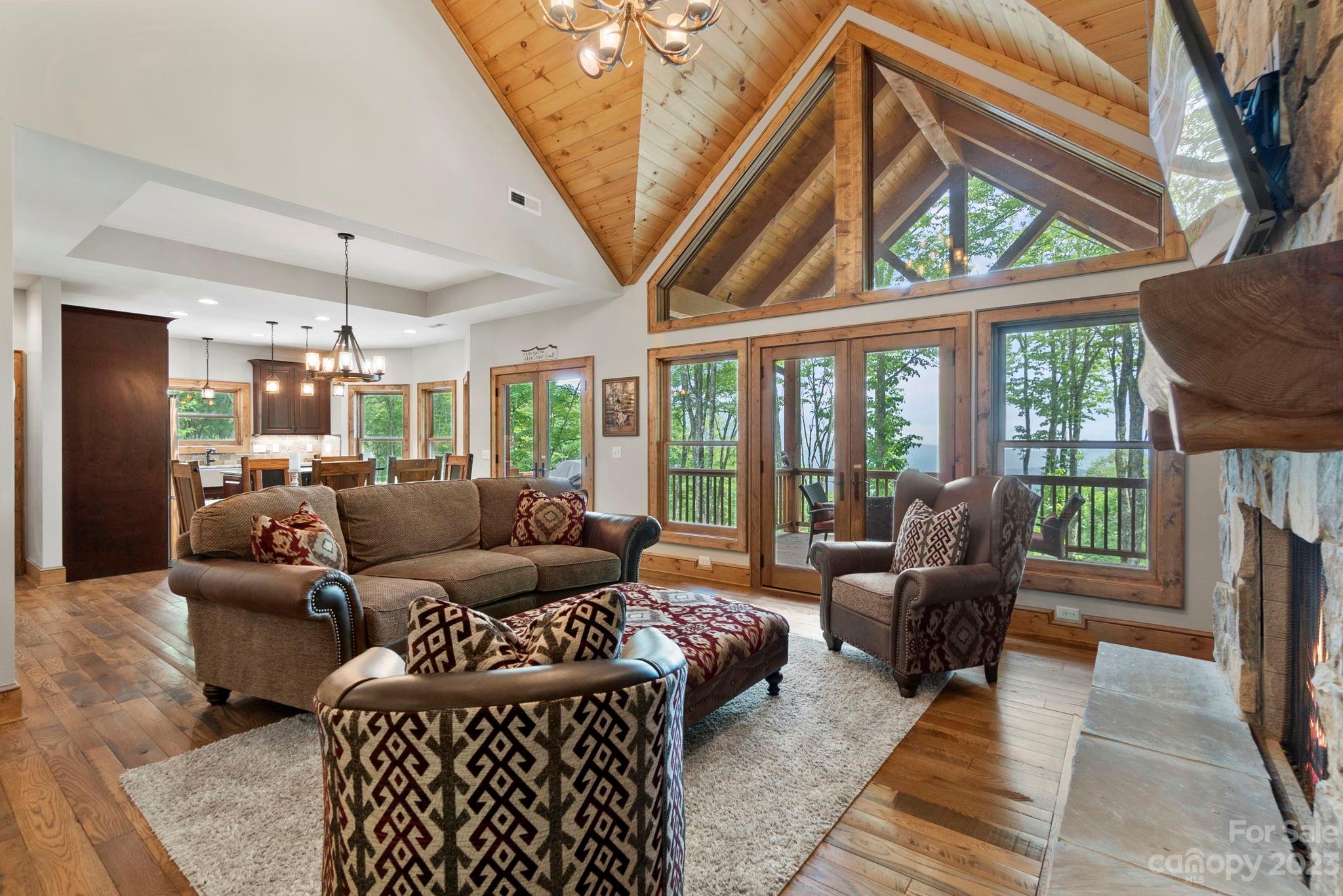 The Lodges at Eagles Nest - Residential