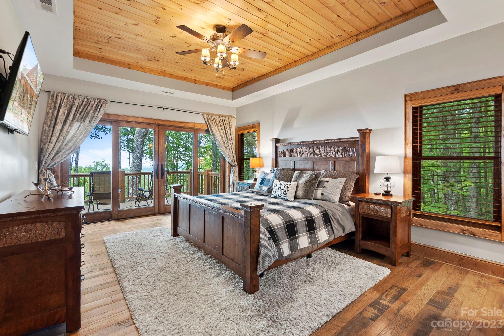 The Lodges at Eagles Nest - Residential