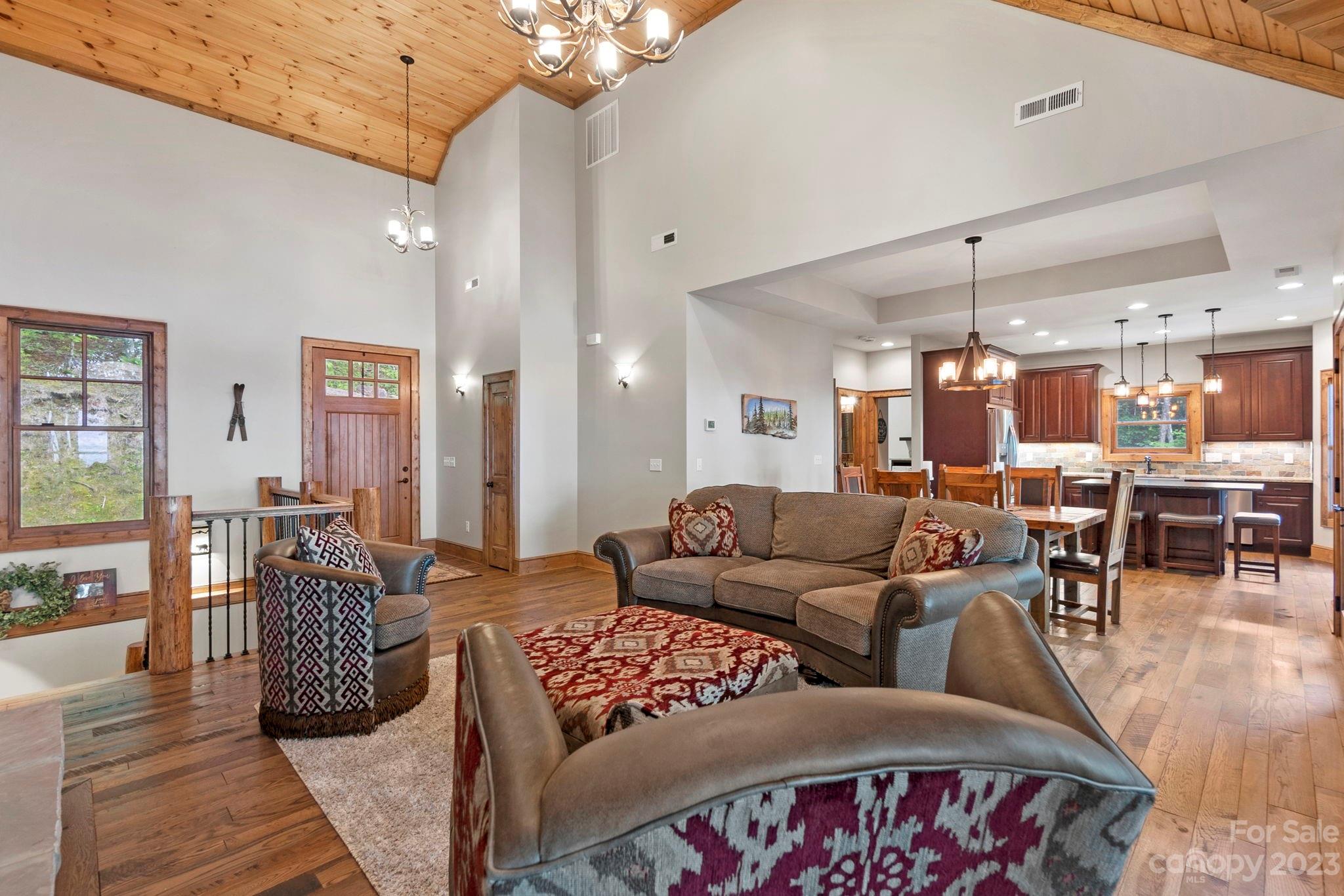 The Lodges at Eagles Nest - Residential