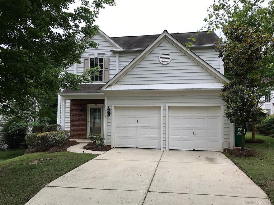 LOCATION! AWESOME 3 BDRM, 2.5 BTH W/ 2 CAR GARAGE IN THE HEART OF BALLANTYNE! NEW PAINT, NEW HARDWOODS ON MAIN, NEW CARPET UP, NEW STAINLESS APPLIANCES, NEW GRANITE! SPACIOUS GREAT ROOM WITH FIREPLACE, DINING ROOM & HUGE KITCHEN. UPSTAIRS-SPACIOUS VAULTED MASTER BEDROOM WITH NICE MASTER BATH THAT FEATURES LARGE SOAKING TUB, WALK-IN SHOWER & LARGE WALK-IN CLOSET. 2 OTHER SPACIOUS BEDROOMS, ONE THAT HAS PRIVATE ACCESS TO BATH. ALL BATHS HAVE GRANITE TOPS. NICE WOODED BACKYARD. ARDREY KELL SCHOOLS!