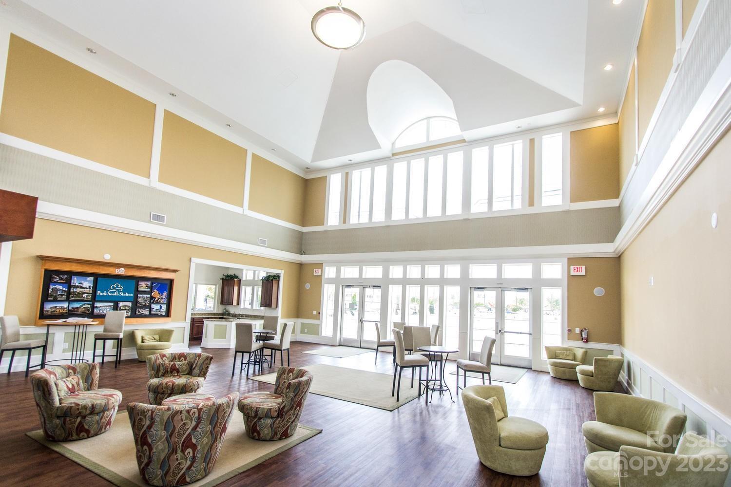 Park South Station - Residential