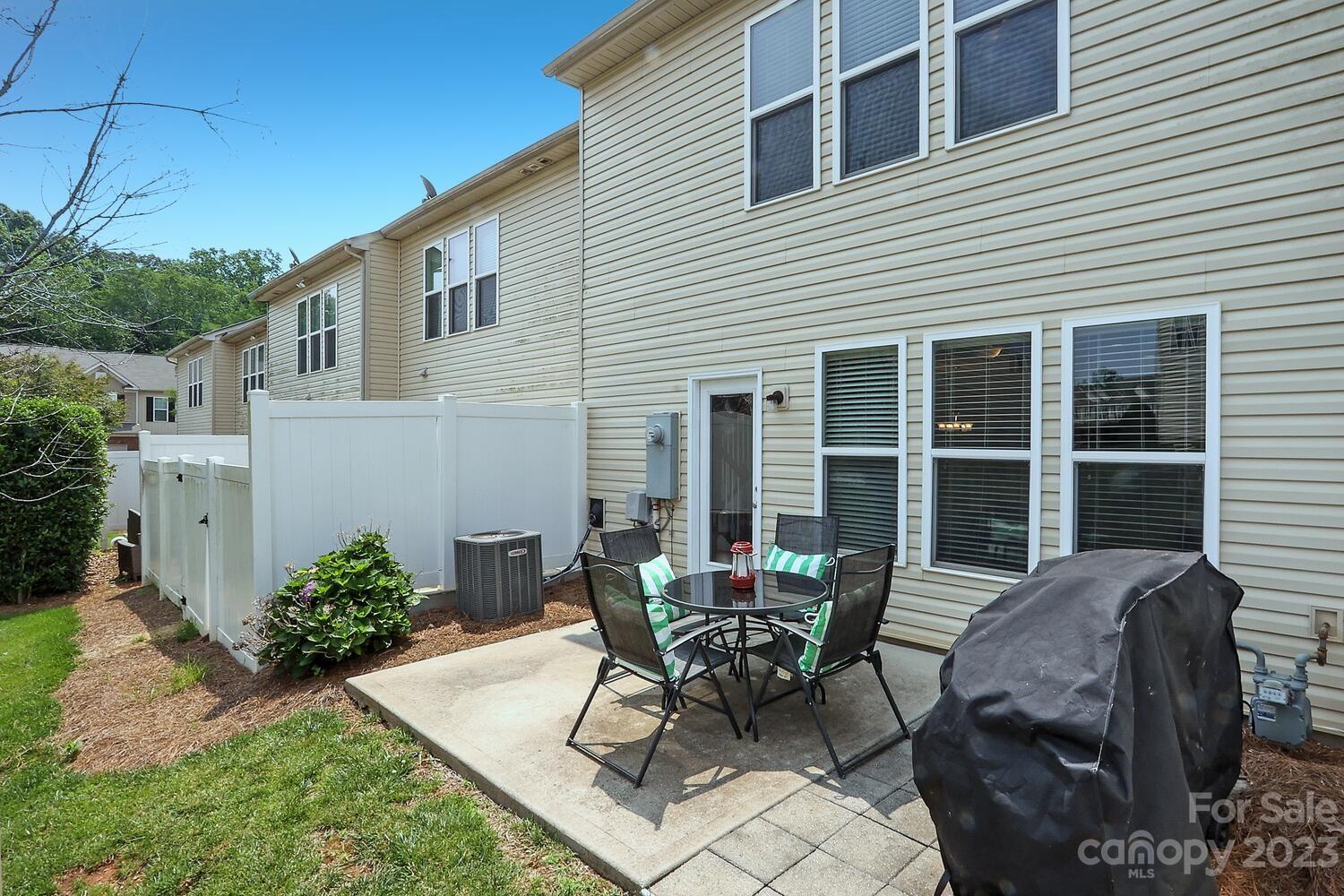 Park South Station - Residential